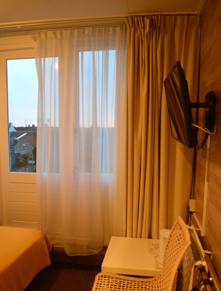 Фото Hotel Valkenhof