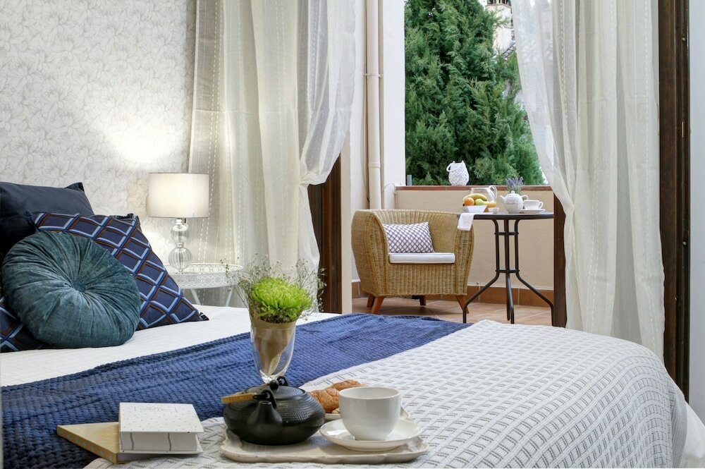 Фото Alhambra Penthouse 2 Private Terraces Parking Free