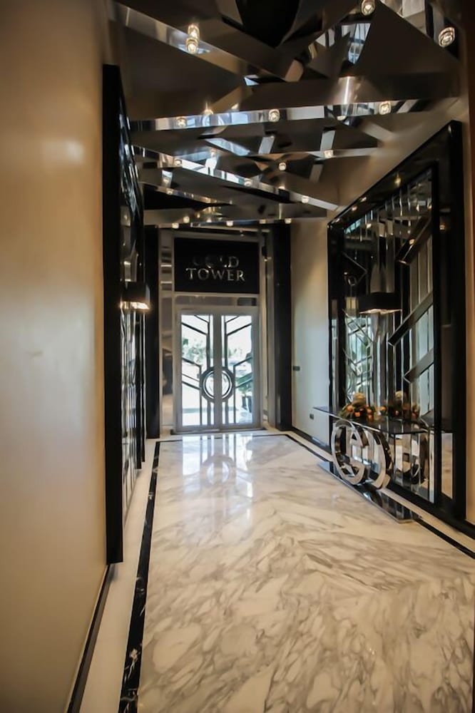 Фото Carrington Gold Tower