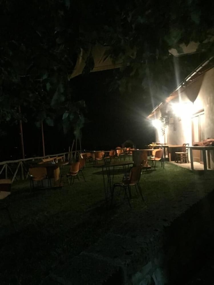 Фото Agriturismo Lo Scoiattolo