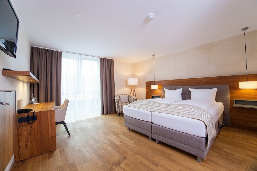 Фото Restaurant Hotel Zum Storchen