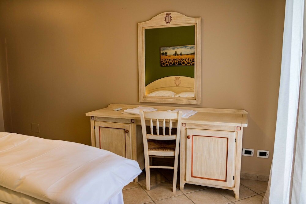 Фото Residence Santa Costanza