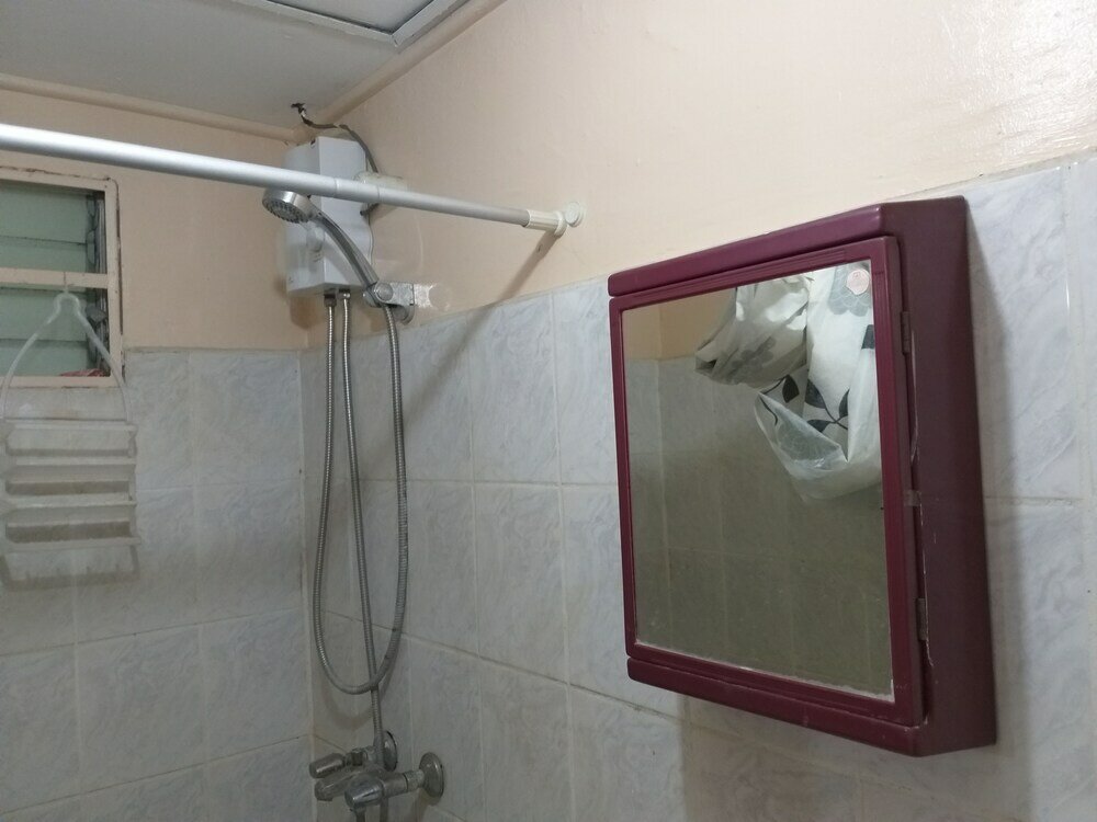 Фото Obaid's Condo in Winland Towers