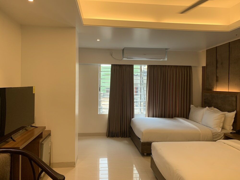 Фото Hotel Holy Gate