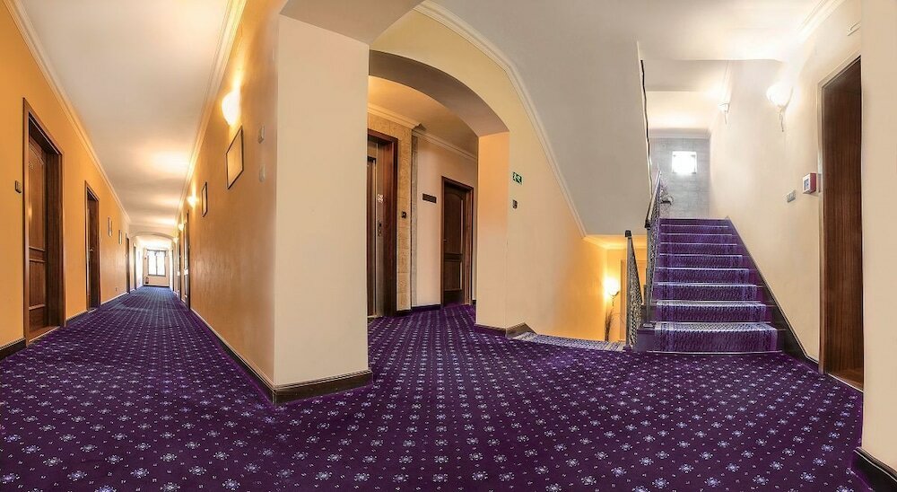 Фото Hotel Buchlovice