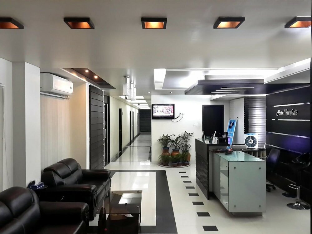 Фото Hotel Holy Gate