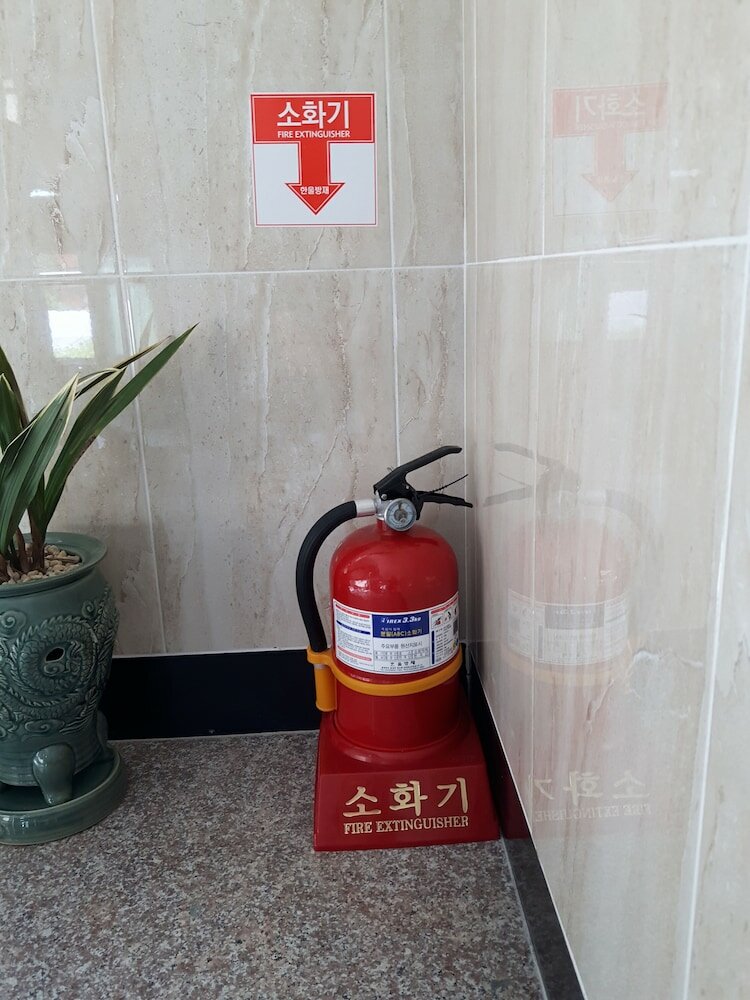 Фото Hub Guest House