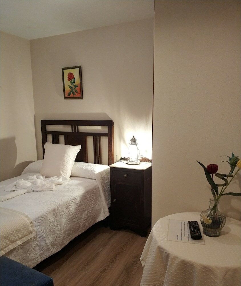 Фото Pensión Pura