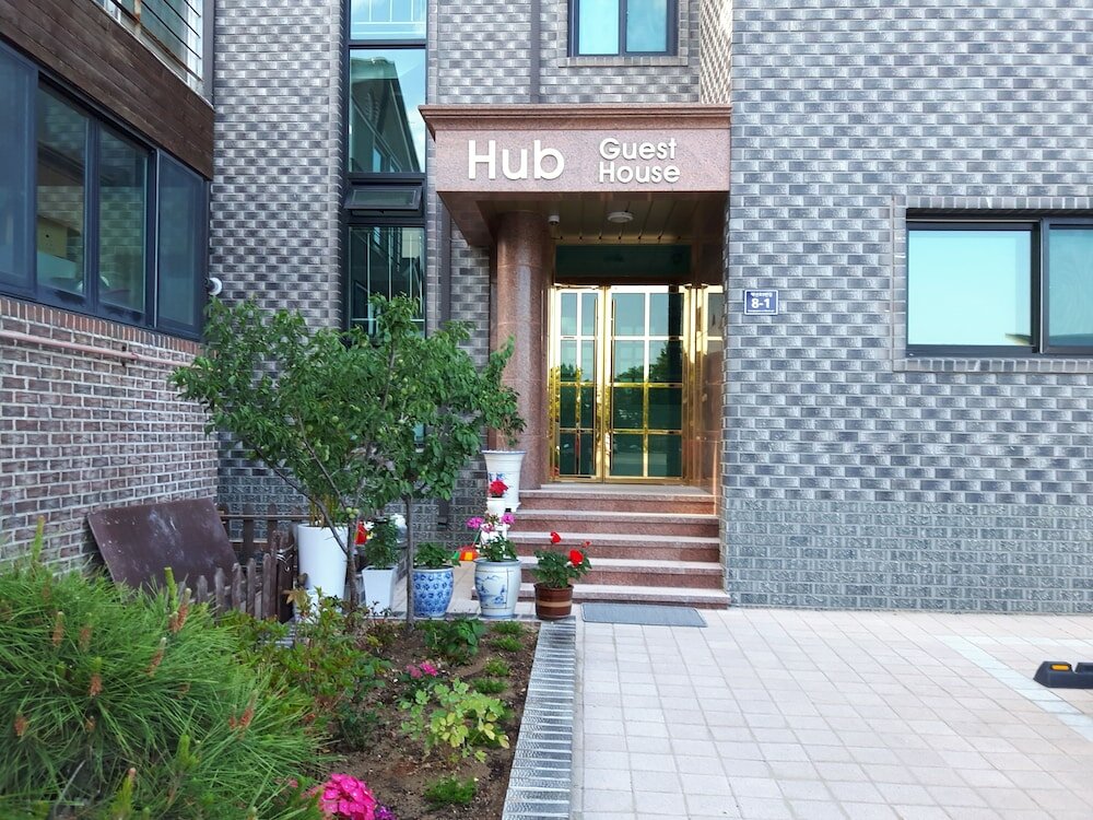 Фото Hub Guest House