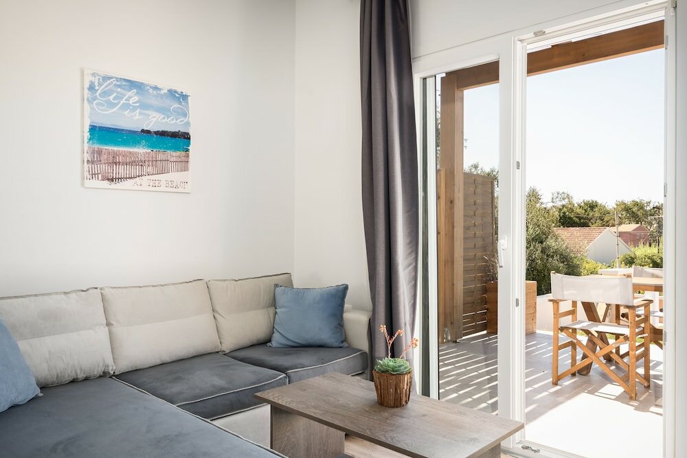 Фото Reiki Luxury Villas