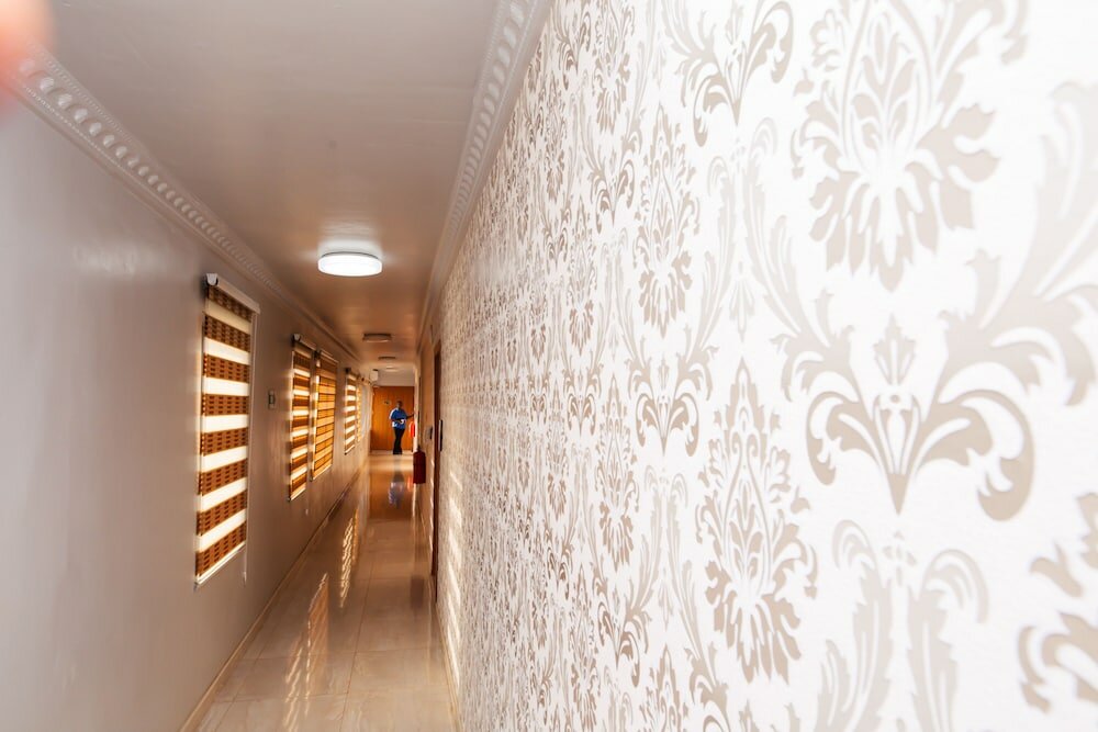 Фото Crismon Hotel