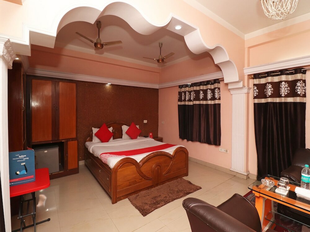 Фото Oyo 33455 Hotel Shivam