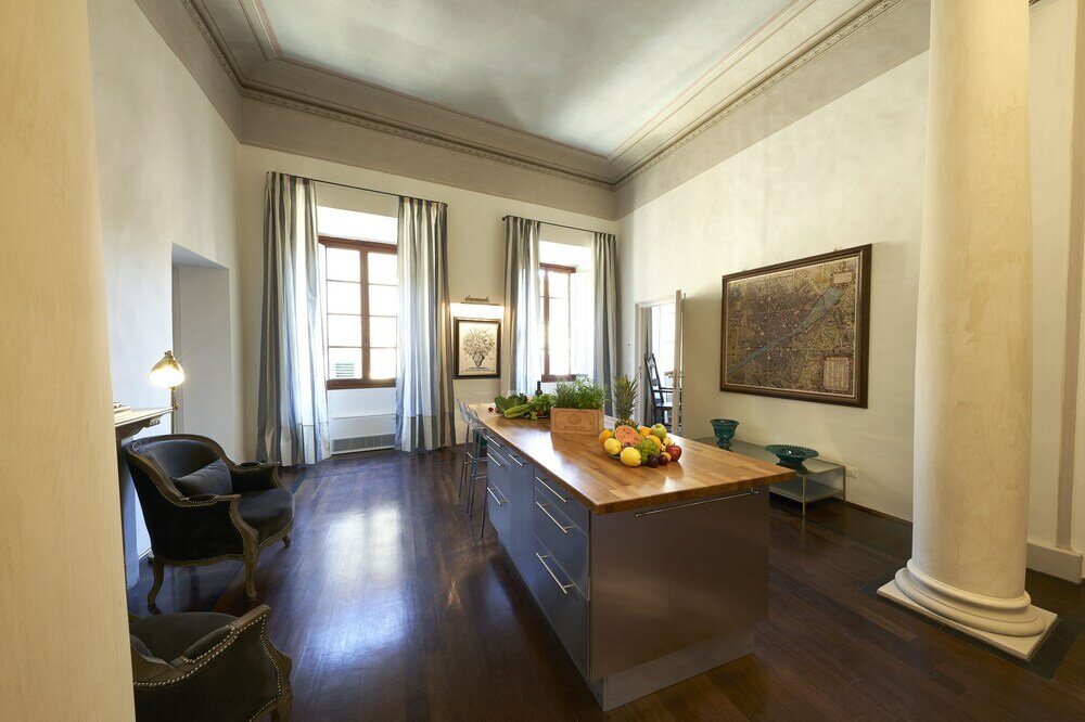 Фото Peruzzi Urban Residences