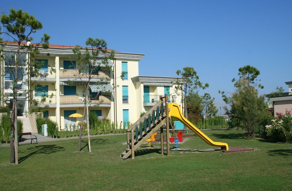 Фото Villaggio Lecci