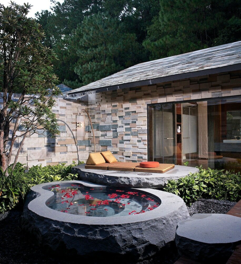 Фото The Lost Stone