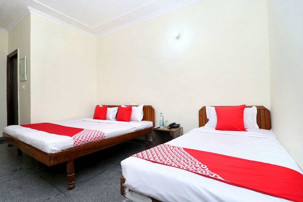 Фото Oyo 29193 Amrit Guest House