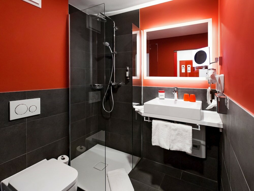 Фото Dormero Hotel Roth