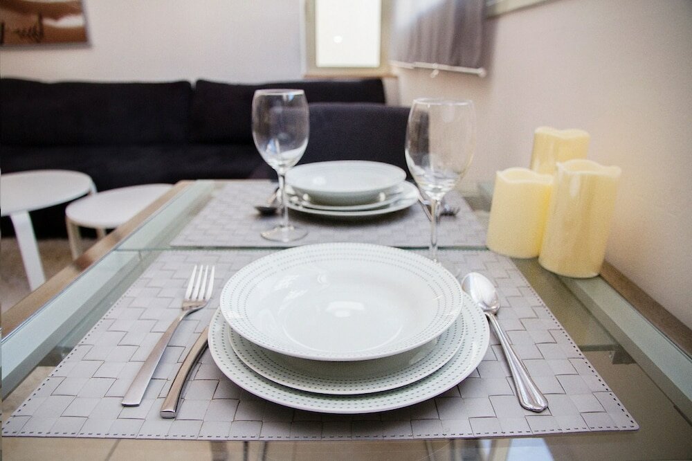 Фото Kav Apartments -HaYarkon St. 30