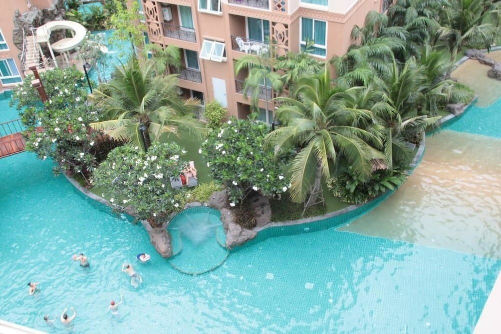 Фото Atlantis Condo Resort Jomtien by Evt