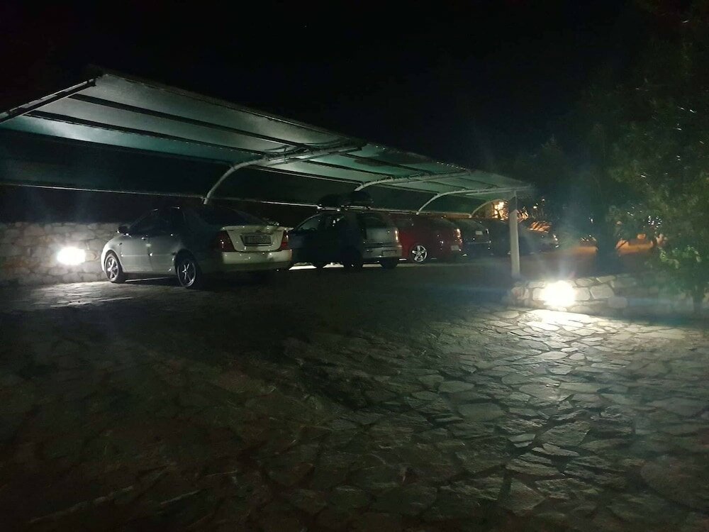 Фото Domaine Papakonstantis Apartments To Let