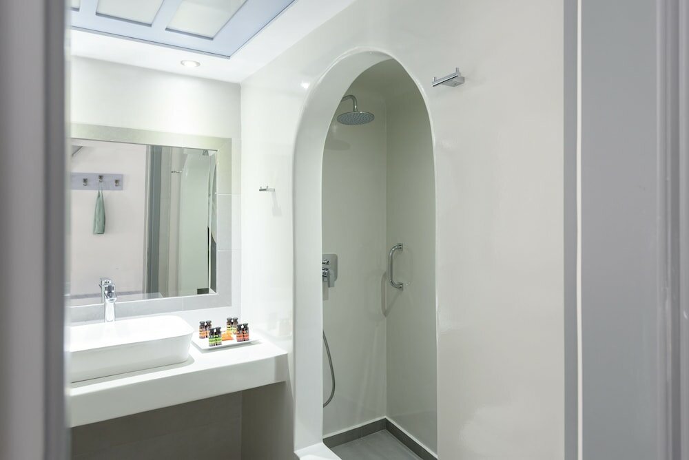 Фото Antoperla Luxury Hotel & SPA