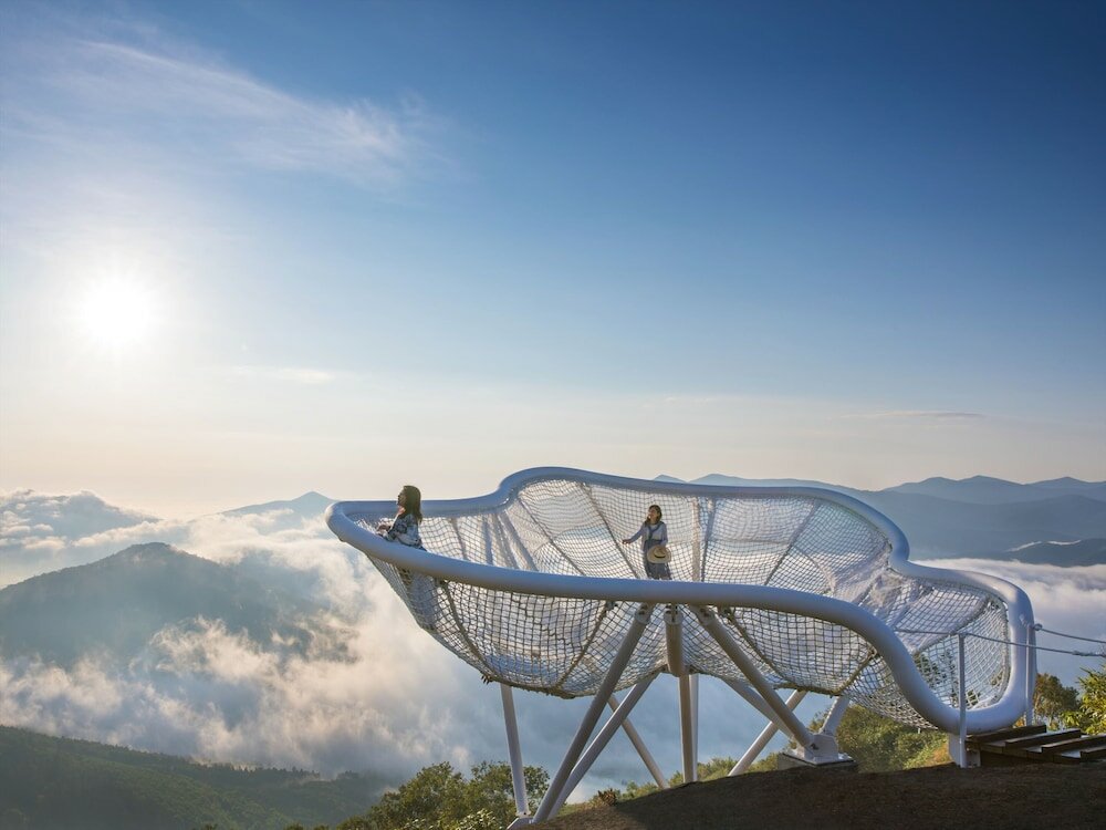 Фото Hoshino Resorts Tomamu The Tower