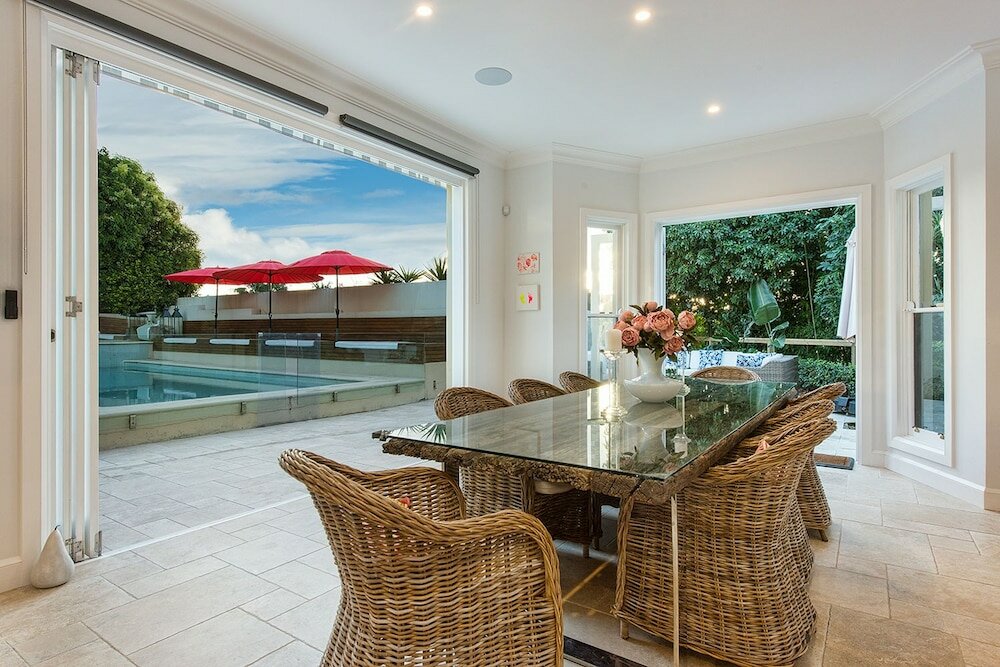 Фото Vaucluse Manor H327