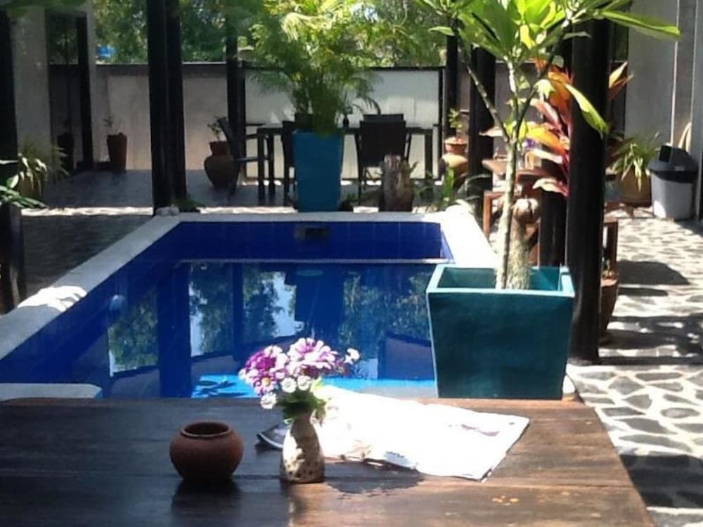 Фото The Beach House Bungalows