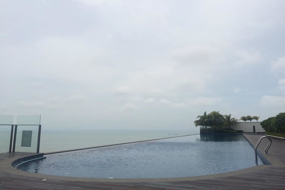 Фото Vinz at Silverscape Luxury Residence