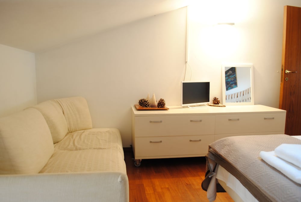 Фото Dreaming Arena Rooms