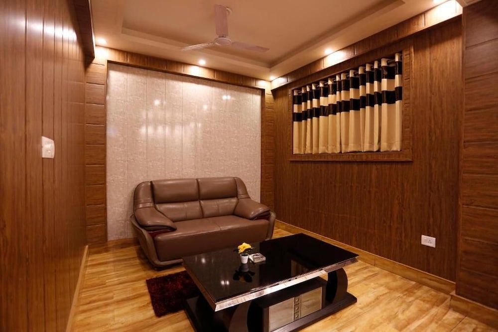 Фото Paradise Ganga - A River Side Hotel