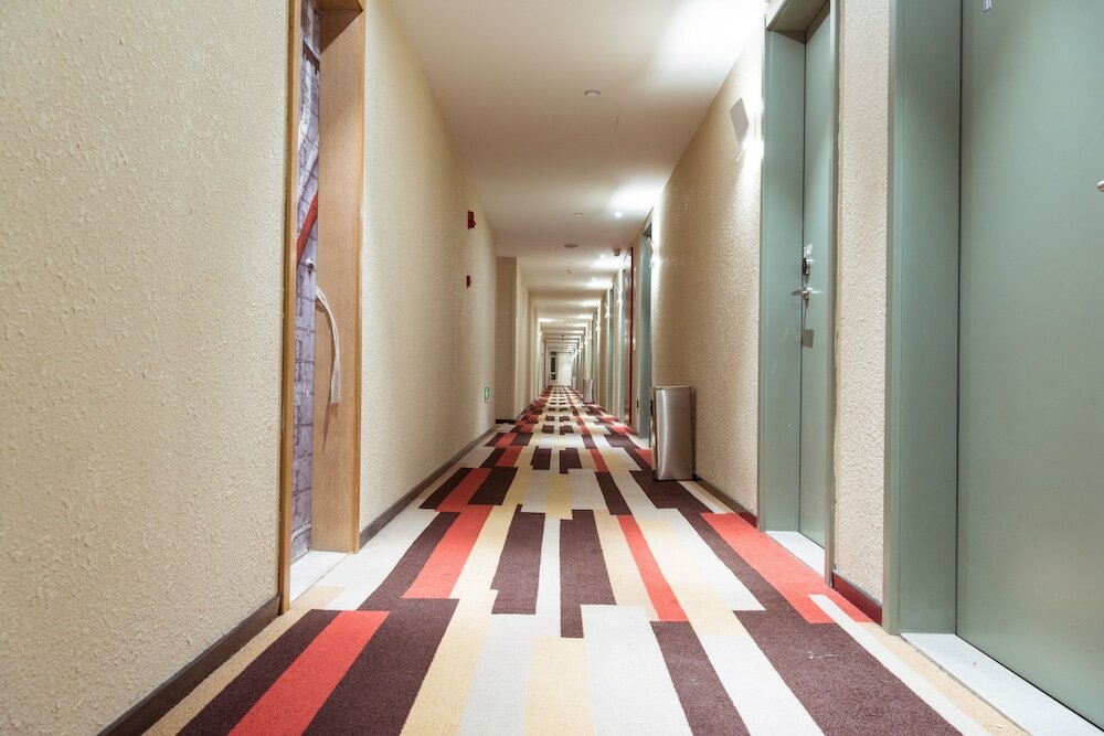 Фото Ibis Xian South Gate