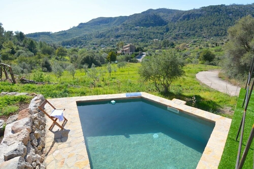 Фото Country cozy house with pool Mallorca