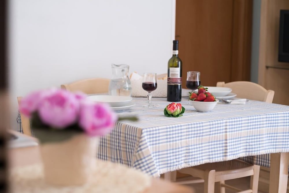 Фото Residence 3 Trilo & Suites