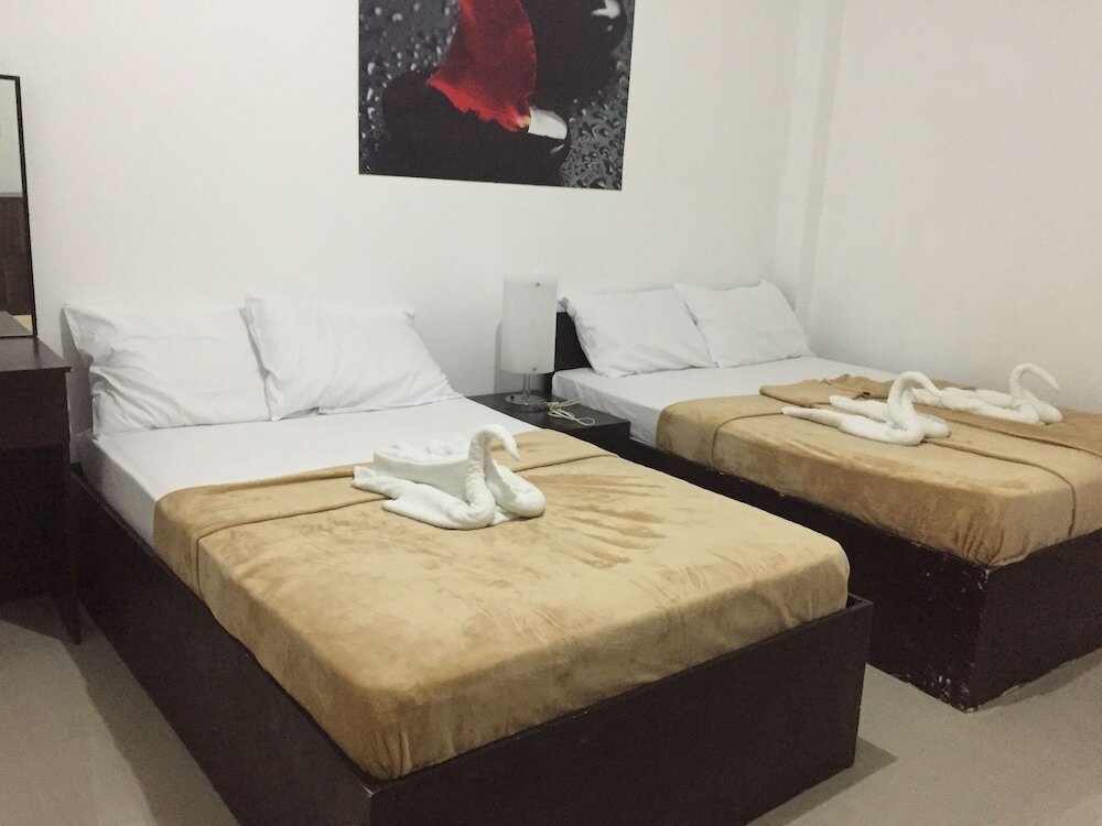 Фото 4C's Tourist Lodge