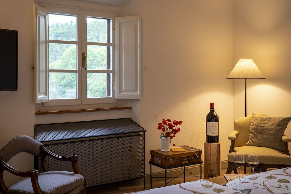 Фото Castello di Volpaia