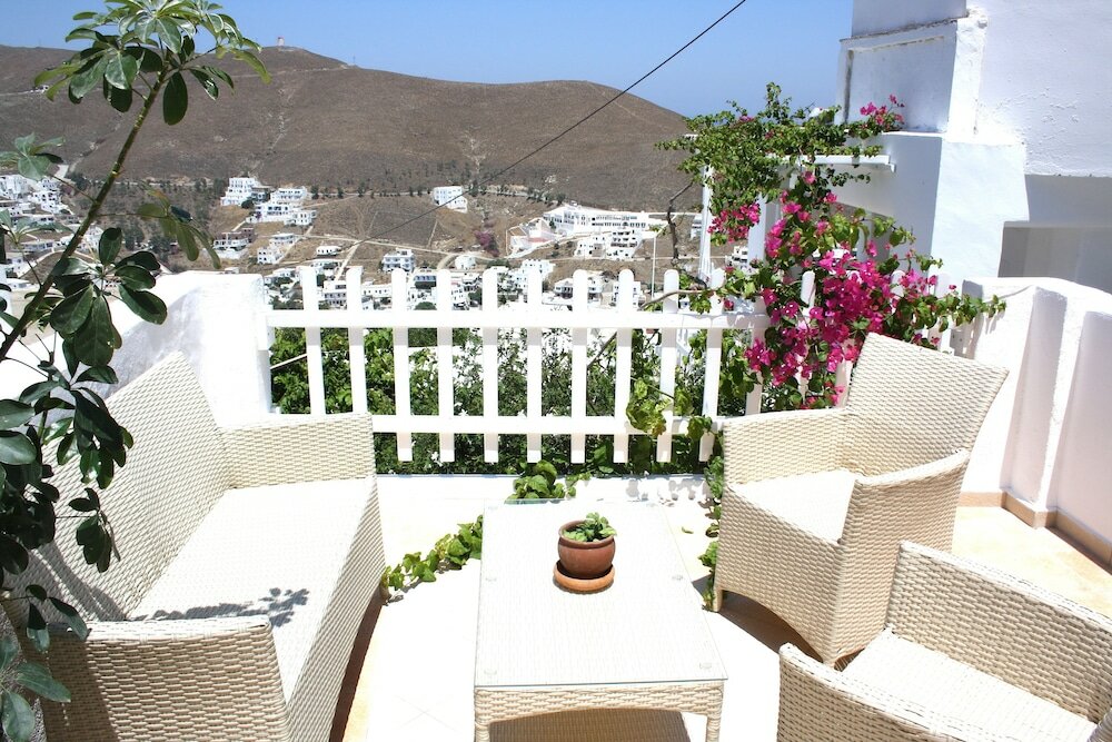 Фото Mariakis Luxury Studios