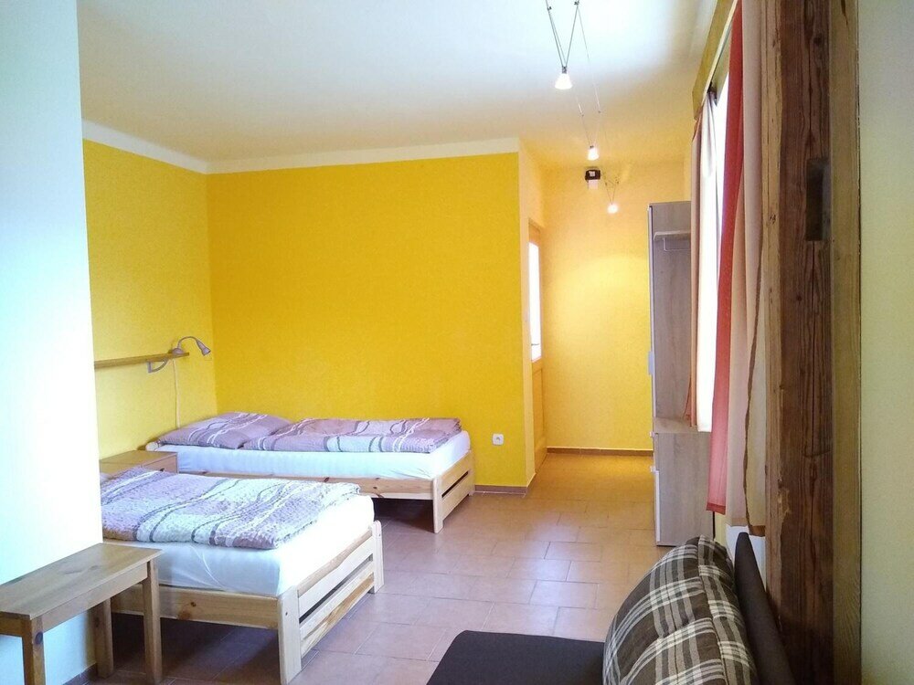 Фото Outline Centrum Jiricna