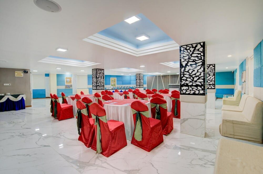 Фото Hotel Mahadev Palace