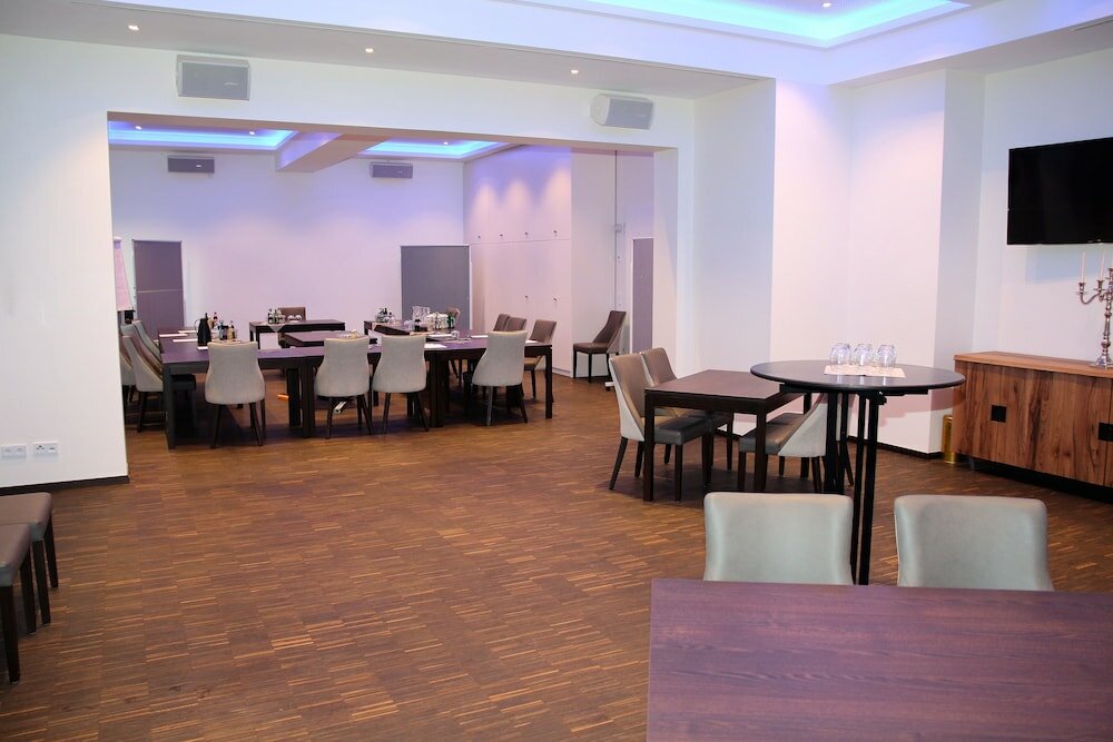 Фото Höll am Main