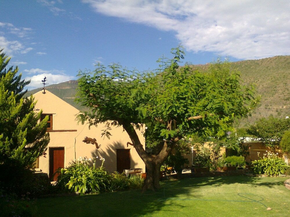 Фото Trackers Inn