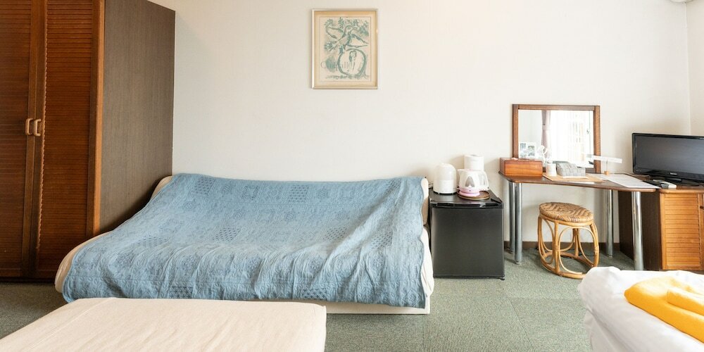 Фото Petit Hotel Southern most