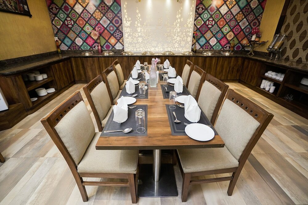 Фото Отель The Golden Apple