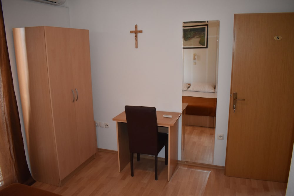 Фото Regina Mundi