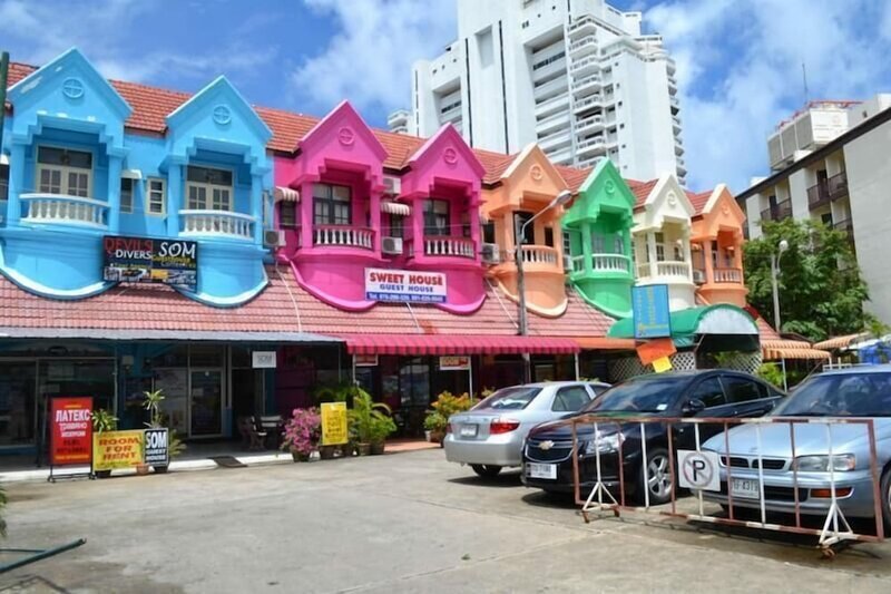 Гостиница Sweet Home Patong