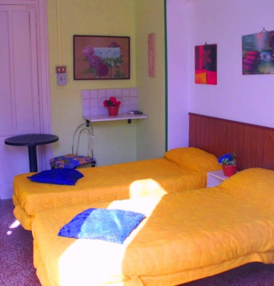 Фото Central Accommodation