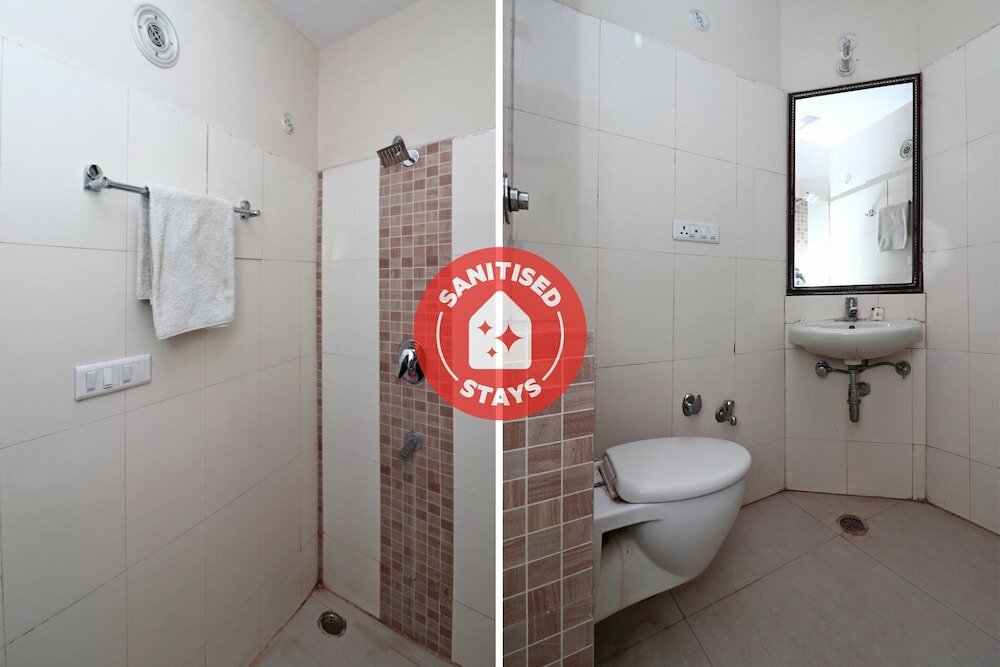 Фото Oyo 4754 Hotel Center Point