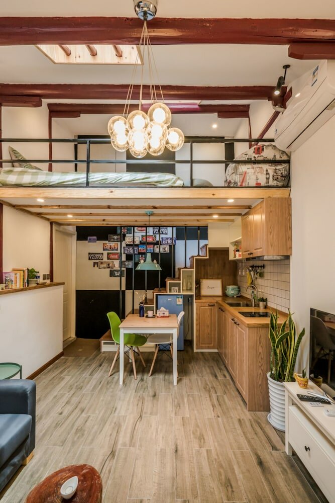 Фото Cozy Apartment Best Location 1262