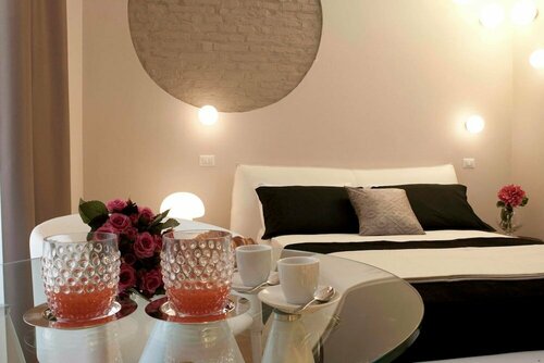 Гостиница Cardilli Luxury Rooms в Риме