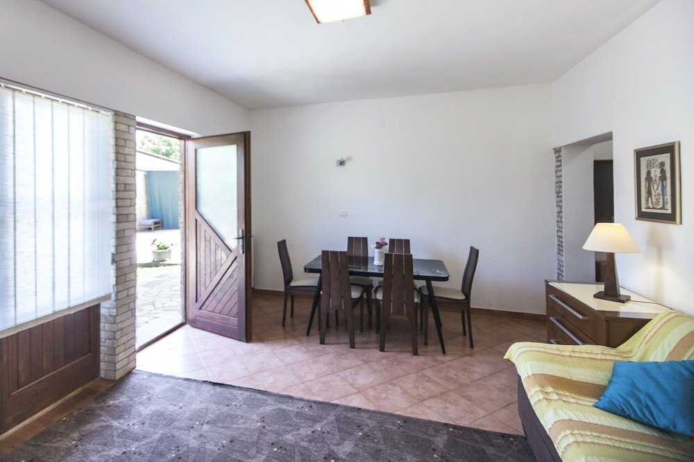 Фото Apartments Bubamara 1398